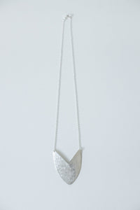 Necklace Silver - TULIP SHIELD
